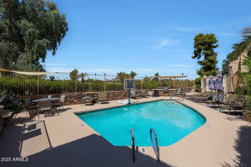 Community Pool (1)