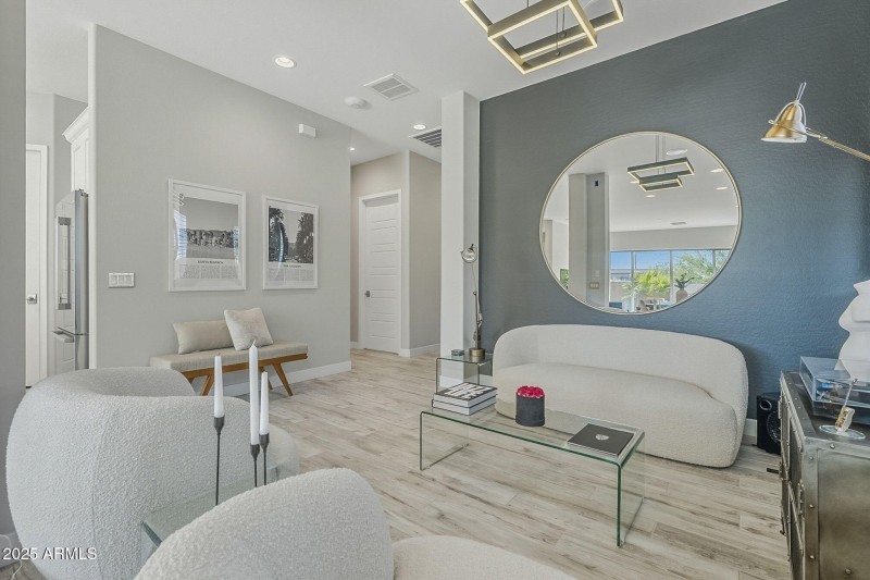 Living Area 7