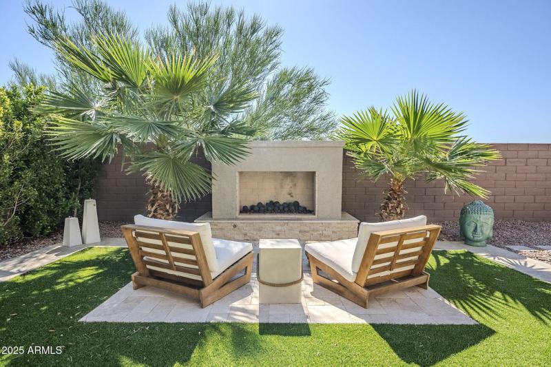 Backyard Patio 4