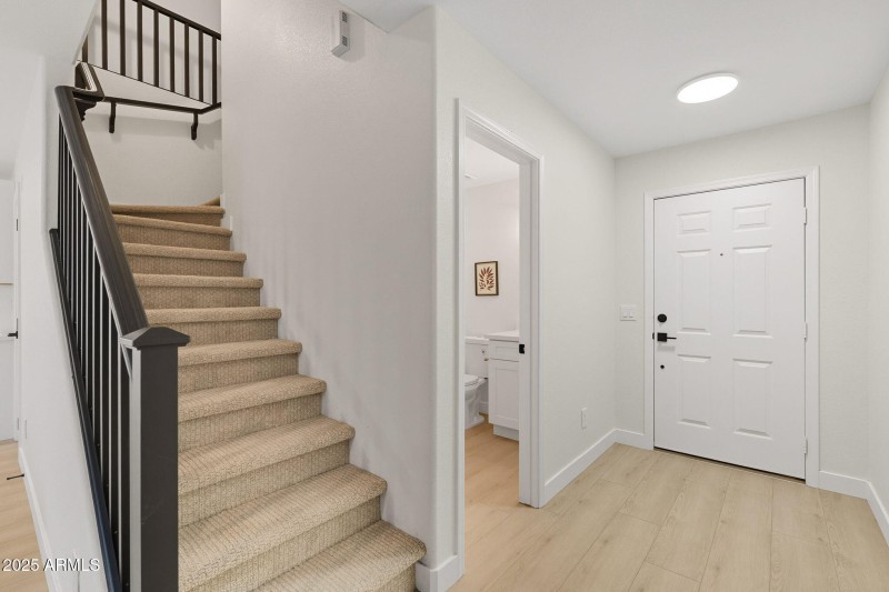 5-web-or-mls-Hazeltine-5