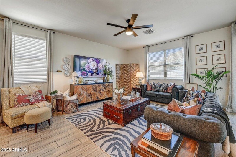 20-Family Room