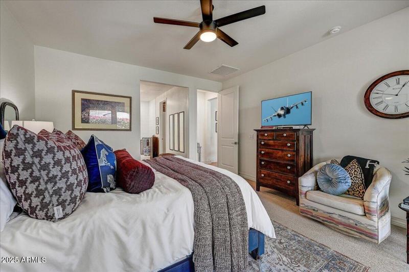 29-Primary Suite II