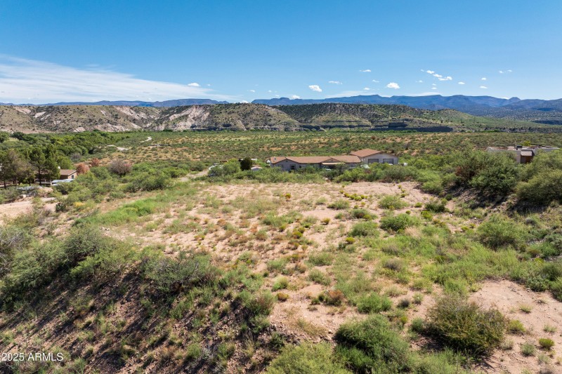 JL_6364CedarSpringsSt-drone-09