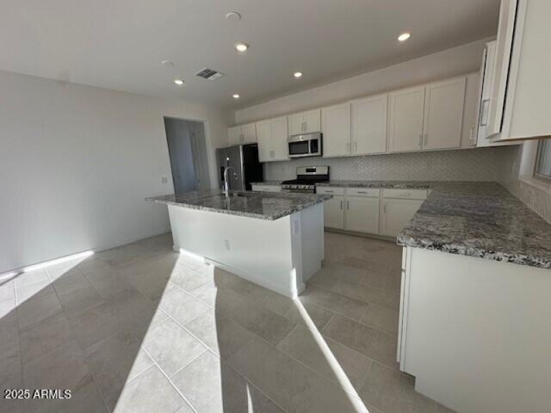 Kitchen 3