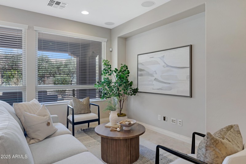 1746 E Harmony Wy-9