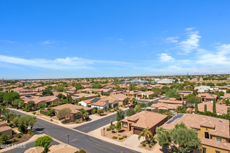 1746 E Harmony Wy-39