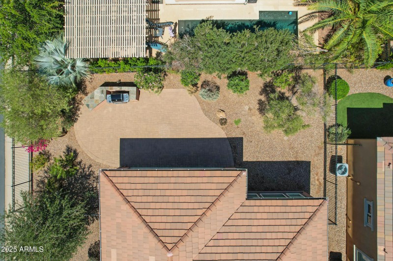 1746 E Harmony Wy-43