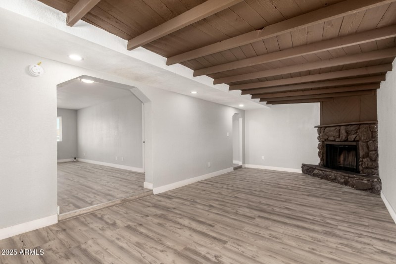 11 - Montecito 8438