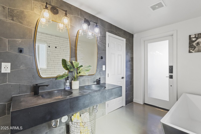 Primary Bathroom 2