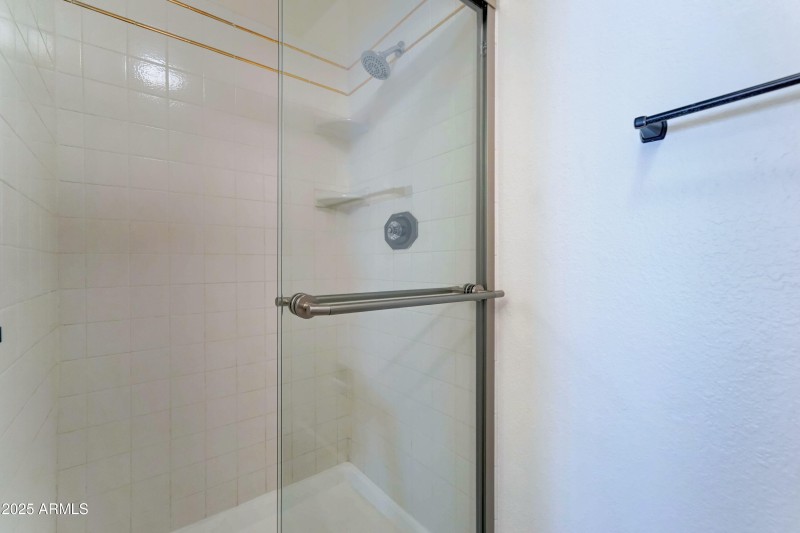 1658 N Sierra Vista Dr-22
