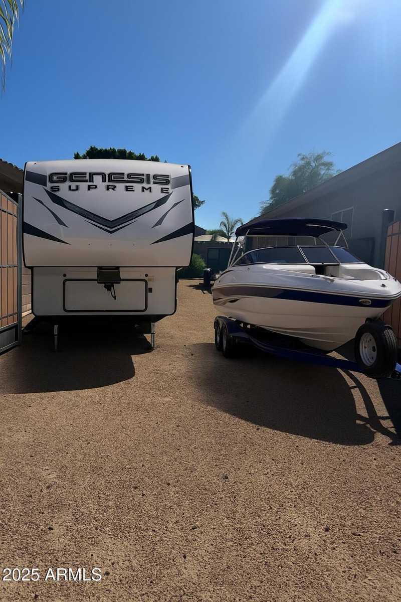27821 N 98th- RV Parking