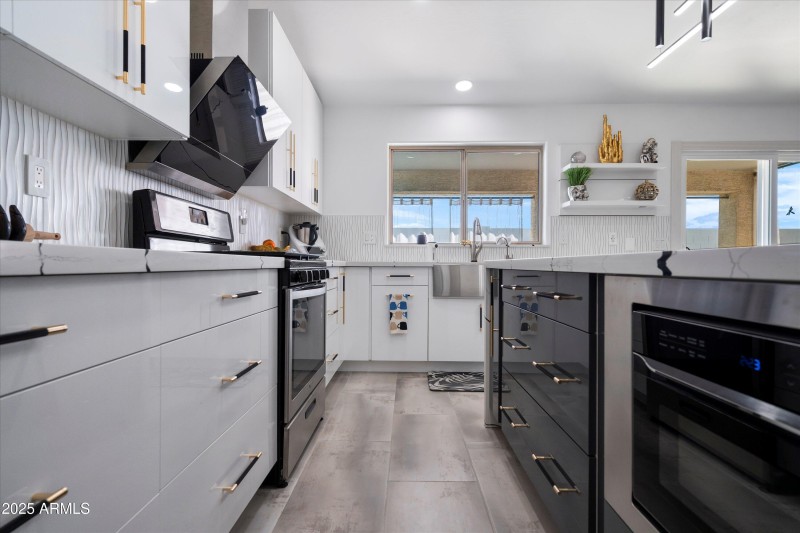 21-Kitchen