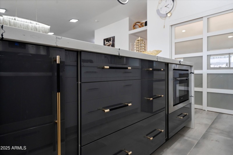 22-Kitchen