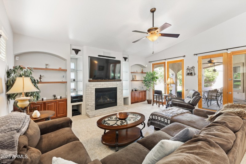 6302 E Hermosa Vista Dr-16