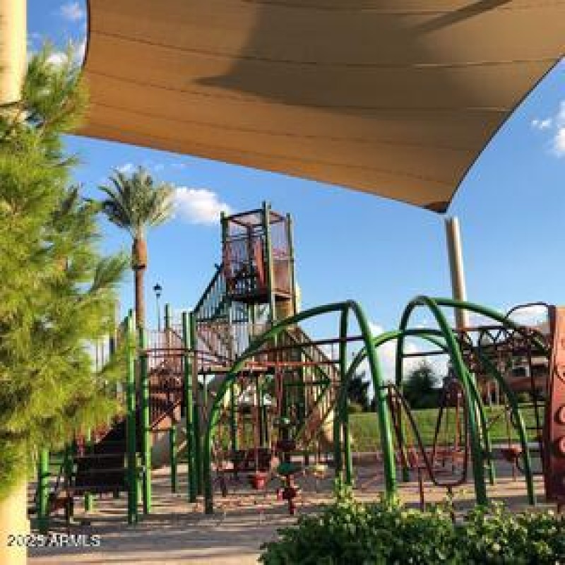 PlaygroundJones