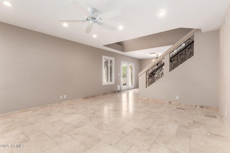 4 - Frank Lloyd Wright