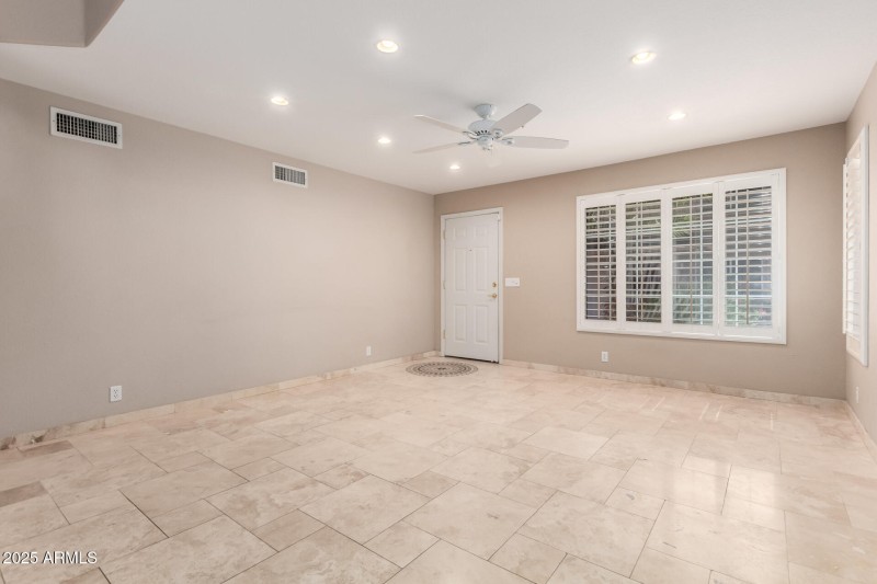 5 - Frank Lloyd Wright