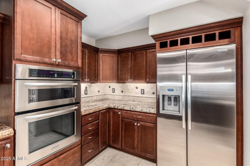 11 - Frank Lloyd Wright