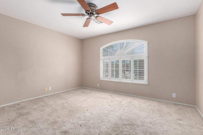 13 - Frank Lloyd Wright