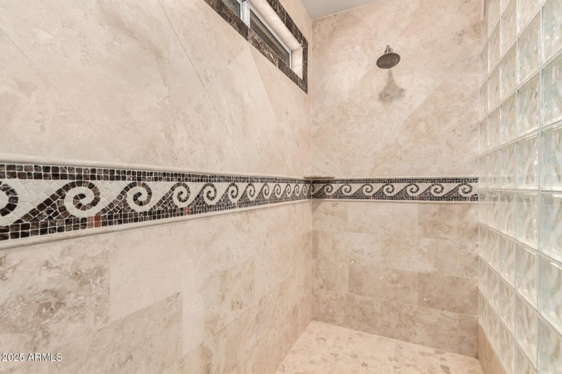 17 - Frank Lloyd Wright