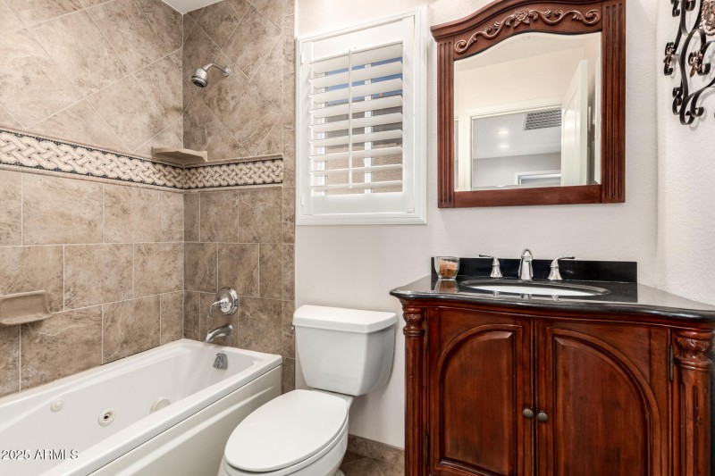 22 - Frank Lloyd Wright