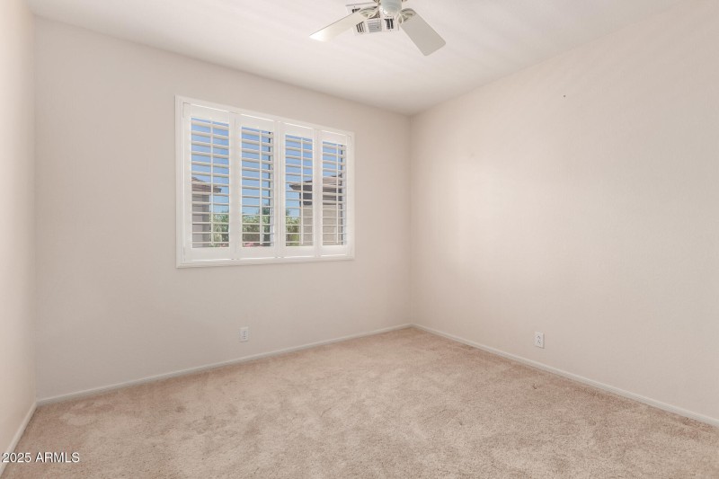 23 - Frank Lloyd Wright