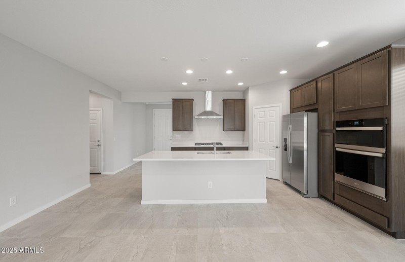 Cafe/Kitchen