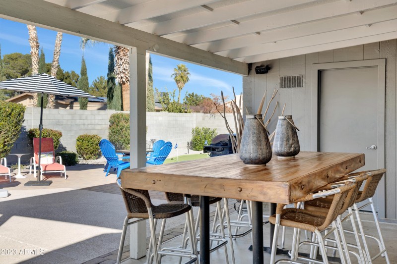 35_4820_E_Poinsettia_Dr__35