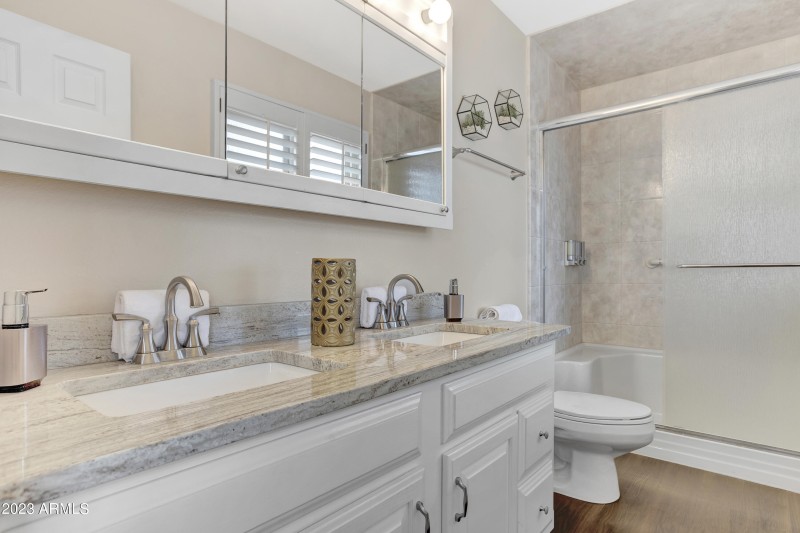 43_14243_N_49th_St__44