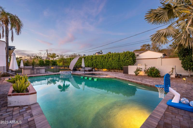 4614 E Lafayette Blvd-56