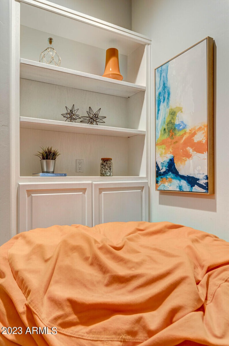 40_8161_E_Alameda_Rd__040_mls