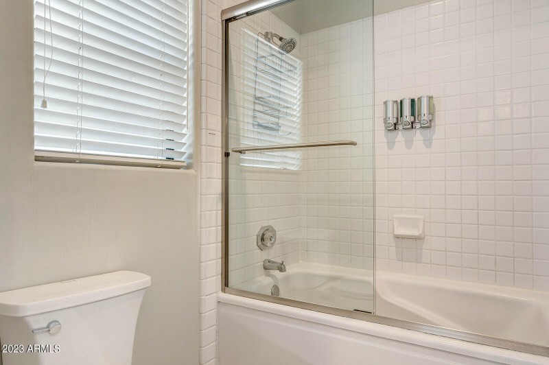 47_8161_E_Alameda_Rd__047_mls