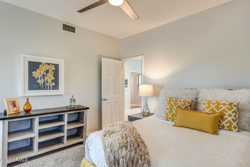 49_8161_E_Alameda_Rd__049_mls