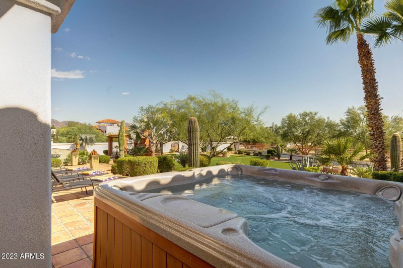 66_8161_E_Alameda_Rd__066_mls