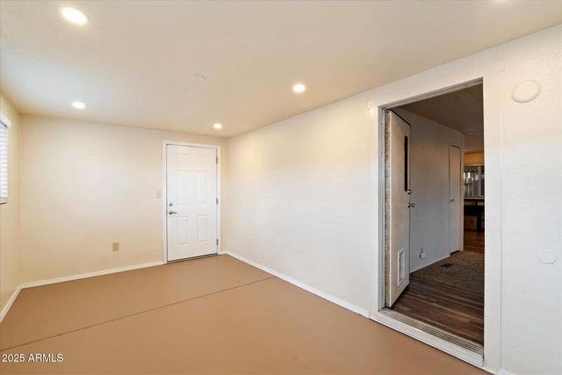 Lanai/AZ Room