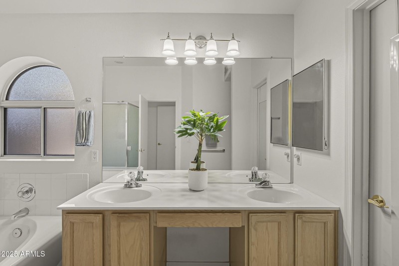 23-web-or-mls-Clearview-23