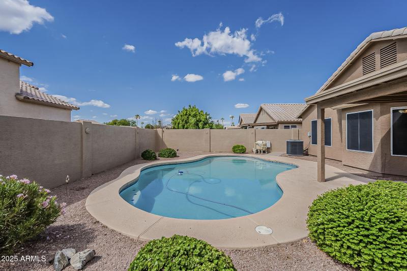 40-web-or-mls-Clearview-40