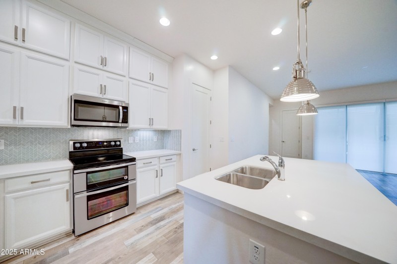 6565 E. Thomas Road #1079-10