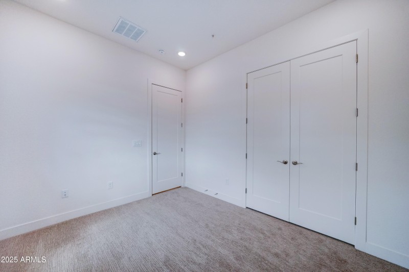 6565 E. Thomas Road #1079-19