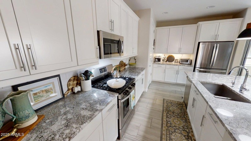 4-kitchen 3