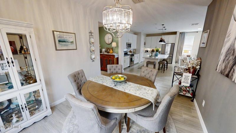 16-dining-room 3