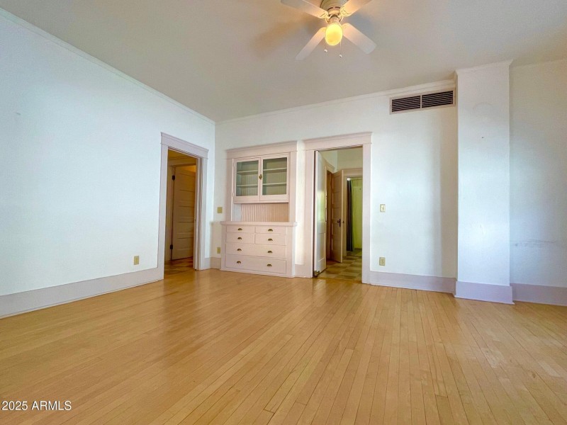 Apt B - downstairs