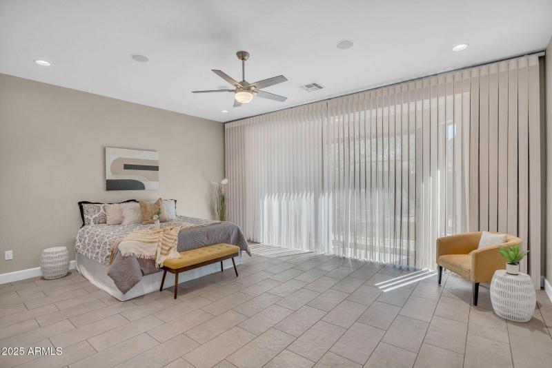 22-web-or-mls-3805 N Baron Ln-22A