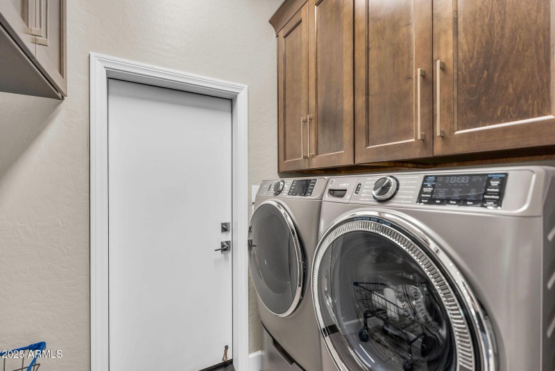 30-web-or-mls-3805 N Baron Ln-31