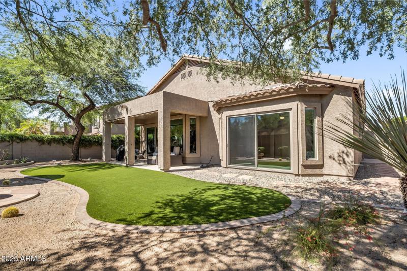32-web-or-mls-3805 N Baron Ln-35