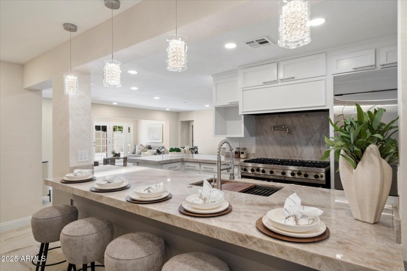 Breakfast bar