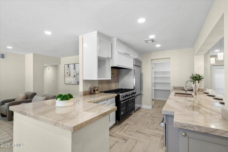 Kitchen 2