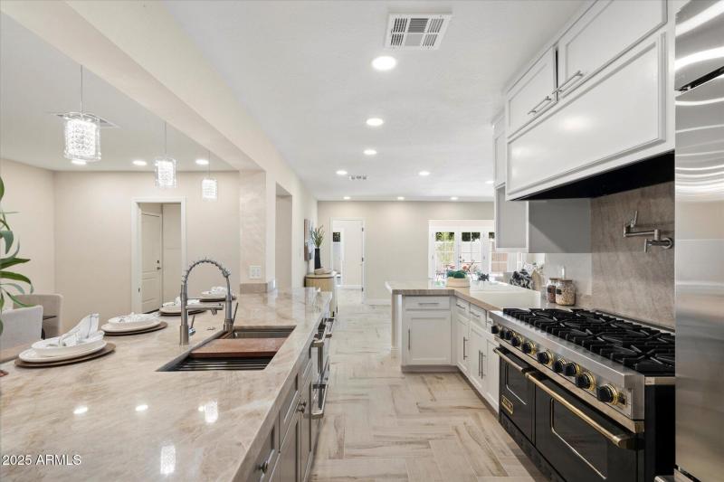 Kitchen 3