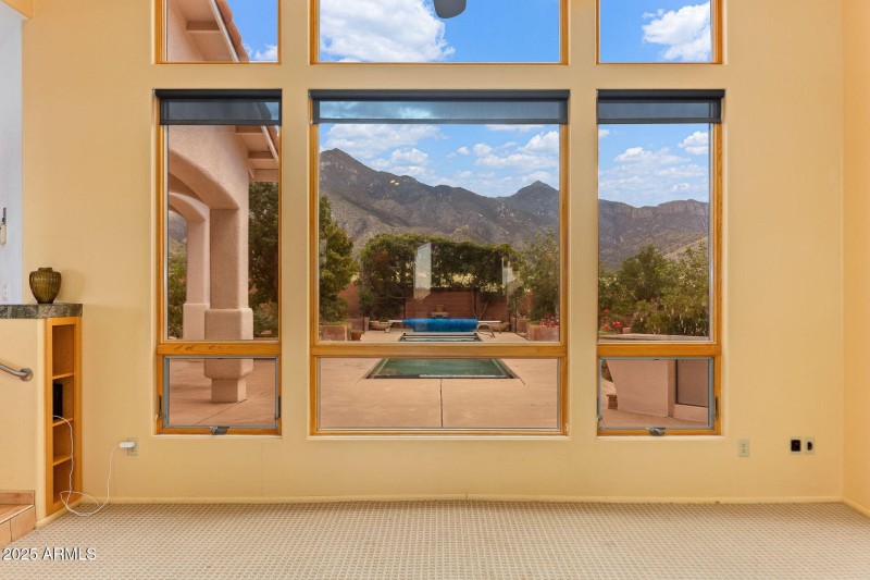 23-web-or-mls-9566 S Swiss Ct-24