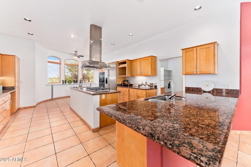 26-web-or-mls-9566 S Swiss Ct-27